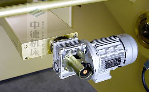 ZDS-840后檔料減速電機(jī)，質(zhì)量好，模擬運(yùn)算定位速度快.jpg