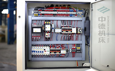 ZDS-640采用正品電氣元件，穩定耐用壽命長.jpg